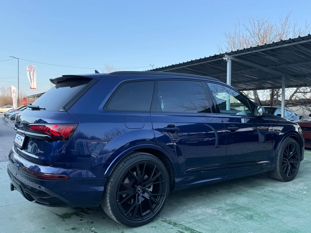 Audi Q7 TECHNIK, 55TFSI, S-LINE, 6+ 1 SEATS - автомобили, коли, обяви за нови и употребявани 3