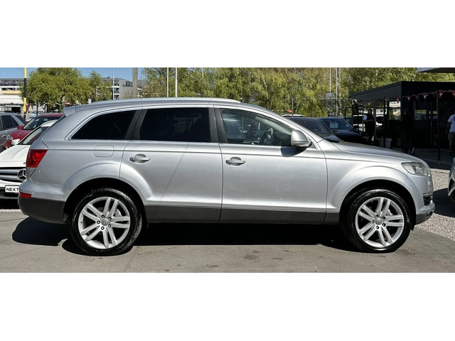 Audi Q7 3.0TDI 233HP 6+ 1 - автомобили, коли, обяви за нови и употребявани 3