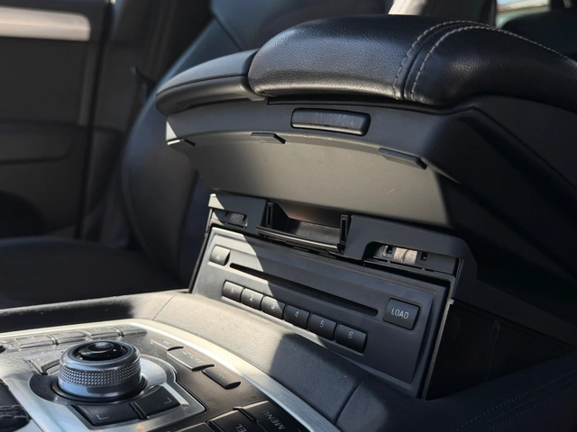 Audi Q7 3.0tdi 3xSline full - автомобили, коли, обяви за нови и употребявани 10