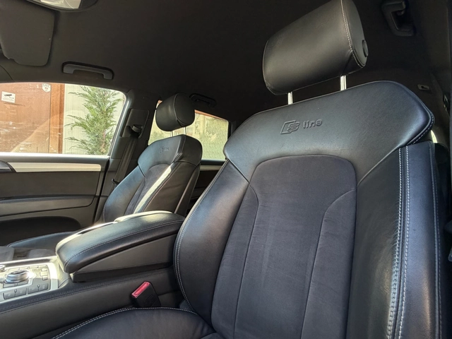 Audi Q7 3.0tdi 3xSline full - автомобили, коли, обяви за нови и употребявани 6