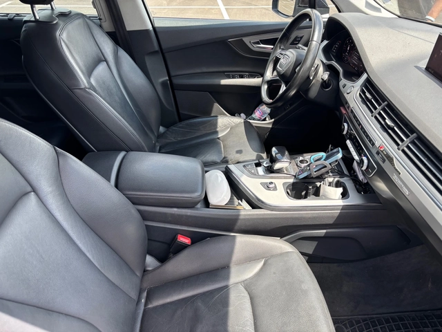 Audi Q7 3.0TDI Лизинг първа вноска 5000евро - автомобили, коли, обяви за нови и употребявани 5