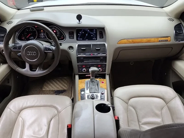 Audi Q7 3.0 TDI Quattro - автомобили, коли, обяви за нови и употребявани 6