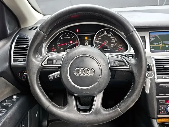 Audi Q7 3.0 TDI Quattro - автомобили, коли, обяви за нови и употребявани 11