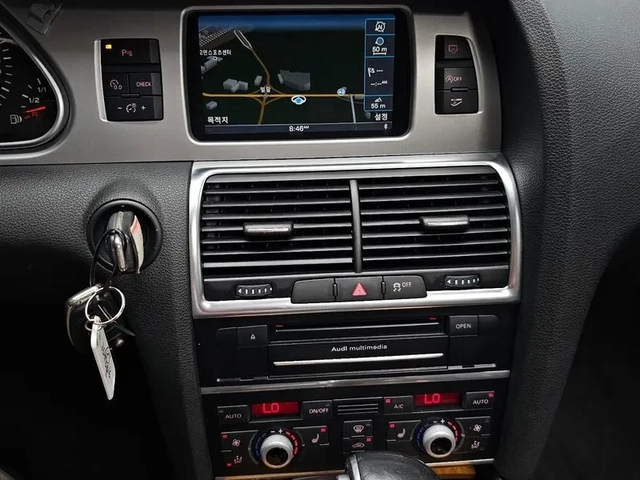 Audi Q7 3.0 TDI Quattro - автомобили, коли, обяви за нови и употребявани 12