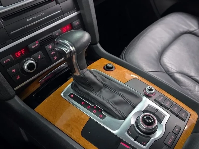 Audi Q7 3.0 TDI Quattro - автомобили, коли, обяви за нови и употребявани 8