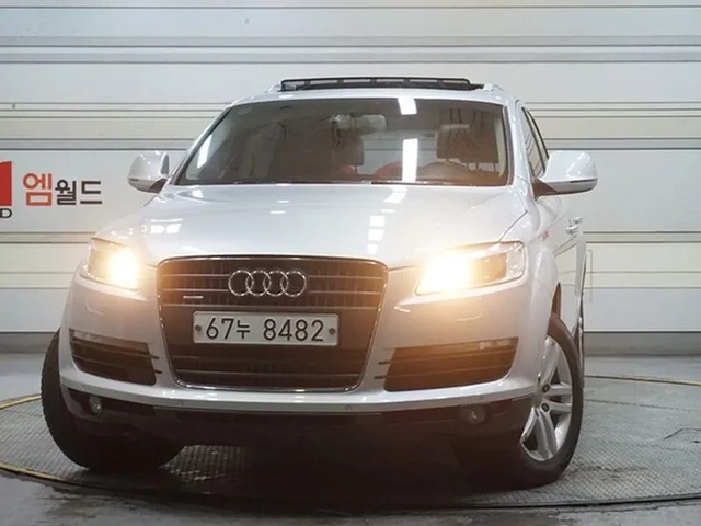 Audi Q7 3.0 TDI Quattro - автомобили, коли, обяви за нови и употребявани 0