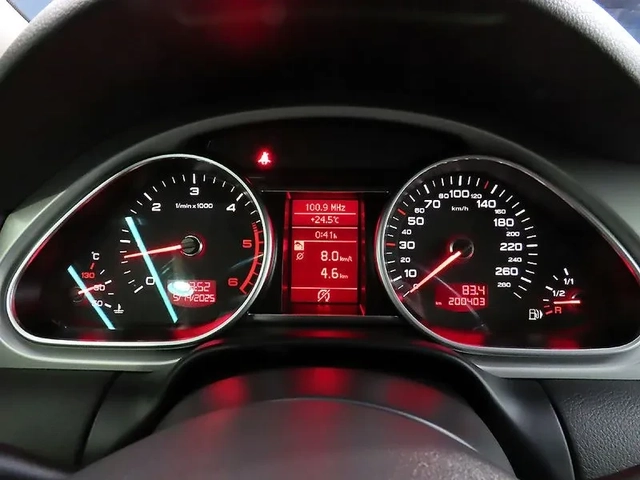Audi Q7 3.0 TDI Quattro - автомобили, коли, обяви за нови и употребявани 9