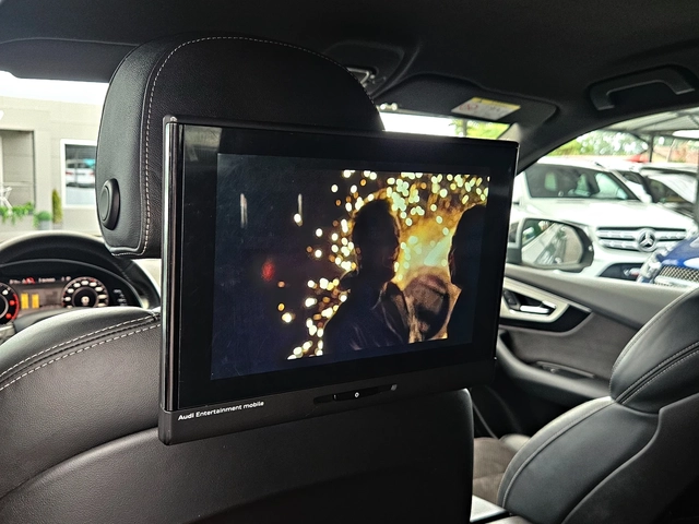 Audi Q7 ! S-LINE/7MESTA/TV/САМОПАРКИРАНЕ/DISTR/HUD/NIGHT/L - автомобили, коли, обяви за нови и употребявани 11