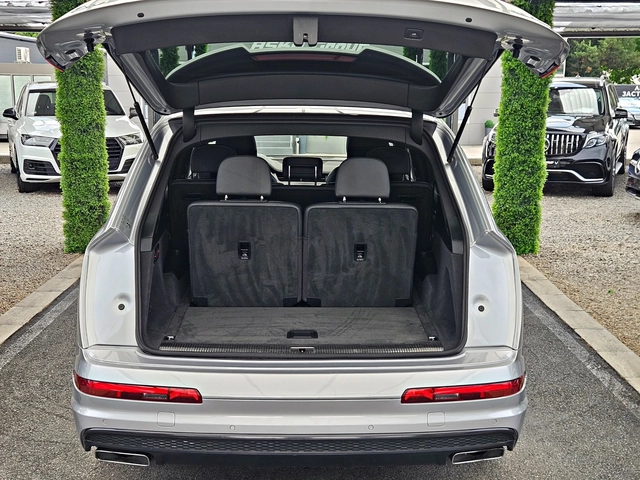 Audi Q7 ! S-LINE/7MESTA/TV/САМОПАРКИРАНЕ/DISTR/HUD/NIGHT/L - автомобили, коли, обяви за нови и употребявани 7