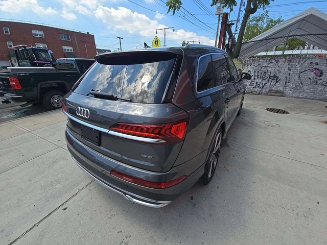Audi Q7 2021* PRESTIGE* 7PASS* PANO* MATRIX* DIS* КРАЙНА Ц - автомобили, коли, обяви за нови и употребявани 2