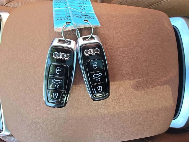 Audi Q7 2021* PRESTIGE* 7PASS* PANO* MATRIX* DIS* КРАЙНА Ц - автомобили, коли, обяви за нови и употребявани 4