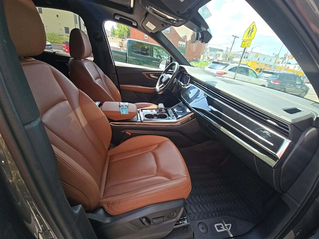 Audi Q7 2021* PRESTIGE* 7PASS* PANO* MATRIX* DIS* КРАЙНА Ц - автомобили, коли, обяви за нови и употребявани 7