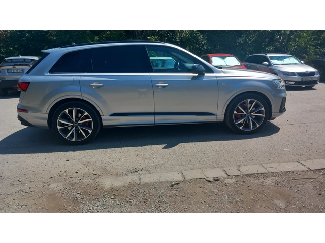 Audi Q7 50 TDI quattro - автомобили, коли, обяви за нови и употребявани 3