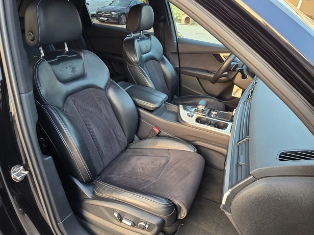 Audi Q7 3.0tdi* S line* Quattro - автомобили, коли, обяви за нови и употребявани 10