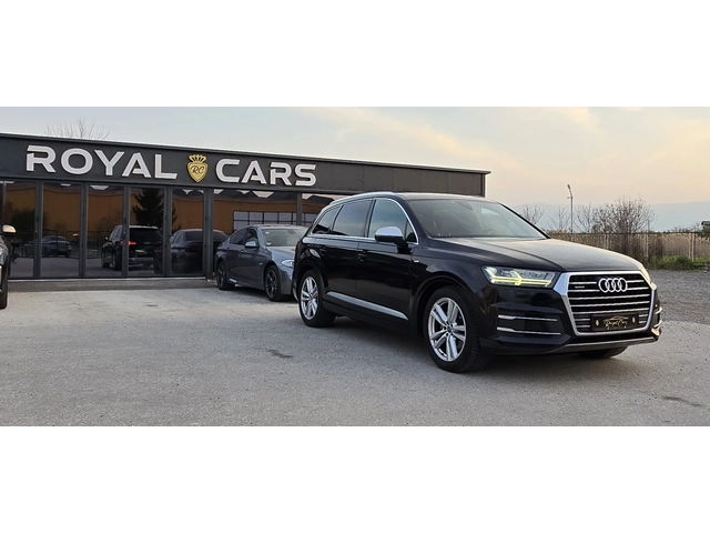 Audi Q7 3.0tdi* S line* Quattro - автомобили, коли, обяви за нови и употребявани 3