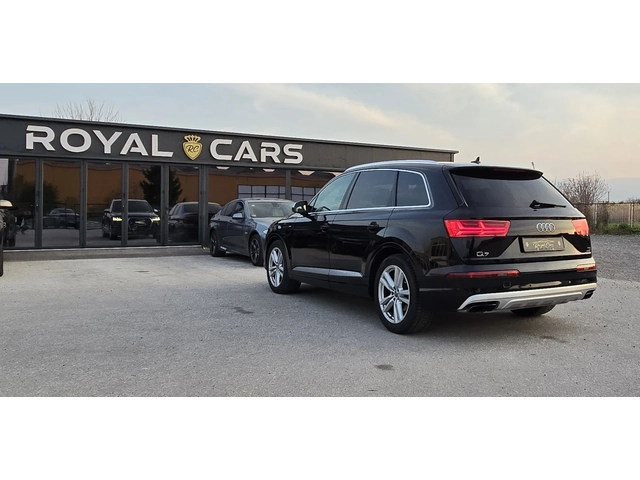 Audi Q7 3.0tdi* S line* Quattro - автомобили, коли, обяви за нови и употребявани 6