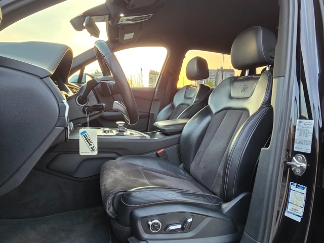 Audi Q7 3.0tdi* S line* Quattro - автомобили, коли, обяви за нови и употребявани 7