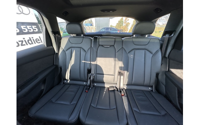 Audi Q7 Q7 50TDI Quattro S-Line - автомобили, коли, обяви за нови и употребявани 7