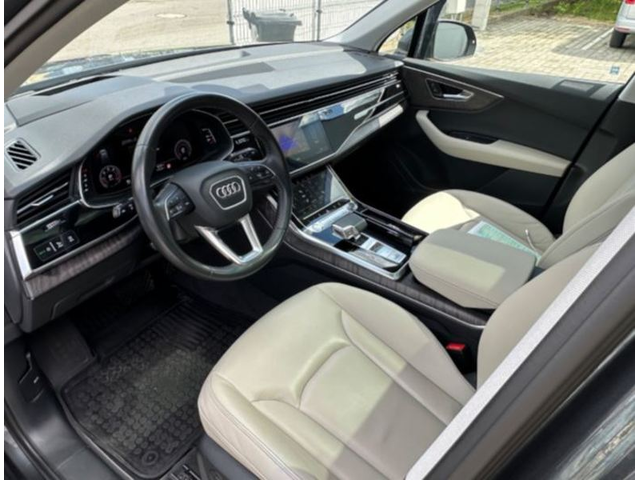 Audi Q7 Q7 50TDI Quattro S-Line - автомобили, коли, обяви за нови и употребявани 4