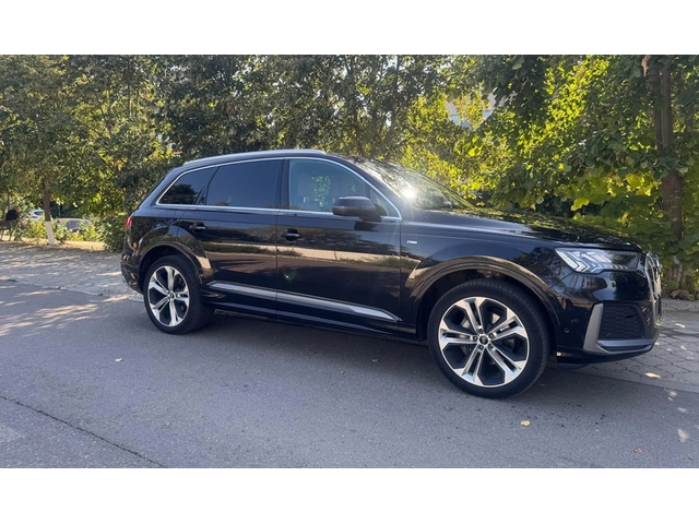 Audi Q7 Q7 50TDI Quattro S-Line - автомобили, коли, обяви за нови и употребявани 5