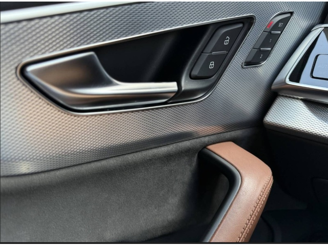 Audi Q7 Q7 55 TFSI Quattro S-line - автомобили, коли, обяви за нови и употребявани 4