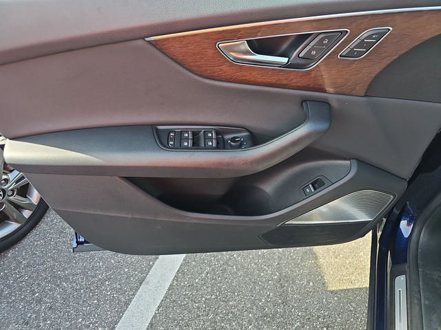 Audi Q8 PRESTIGE* BLACK OPTIC* MATRIX* B&O* S-LINE* HEADUP - автомобили, коли, обяви за нови и употребявани 12