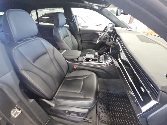 Audi Q8 DISTRONIK* DIGITAL* B&O* 360* ОБДУХ* AMBIENT* KEYL - автомобили, коли, обяви за нови и употребявани 12