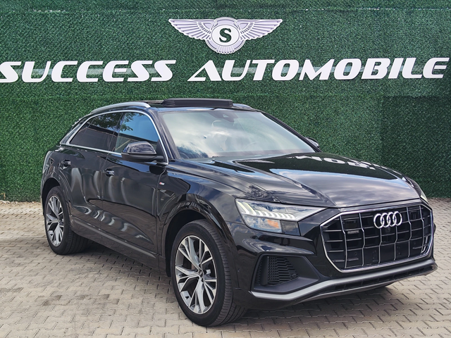 Audi Q8 SLINE* PANORAMA* PODGREV* OBDUH* LINEASIST* LIZING - автомобили, коли, обяви за нови и употребявани 0