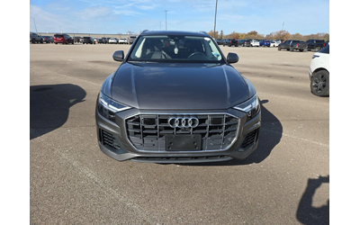 audi-q8 - 0