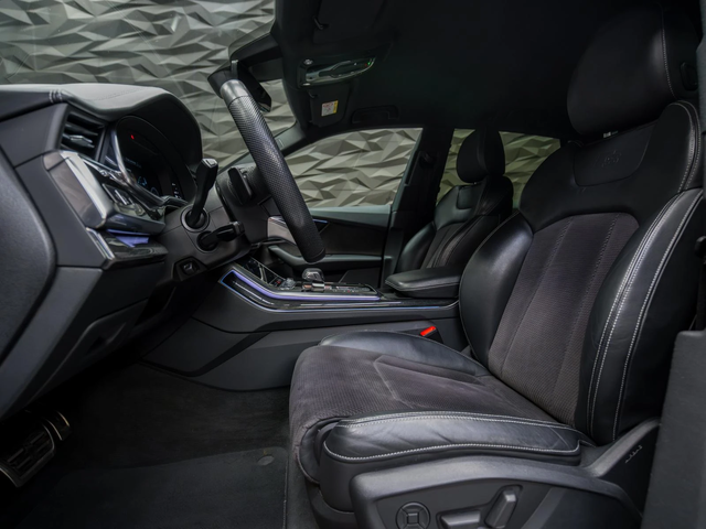 Audi Q8 50TDI Quattro S-line* 360 Cam* Bang&Olufsen* HuD* - автомобили, коли, обяви за нови и употребявани 7