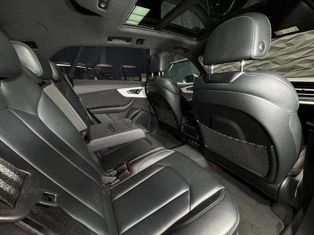 Audi Q8 50TDI Quattro S-line* Matrix* Bang&Olufsen* HuD* 3 - автомобили, коли, обяви за нови и употребявани 5