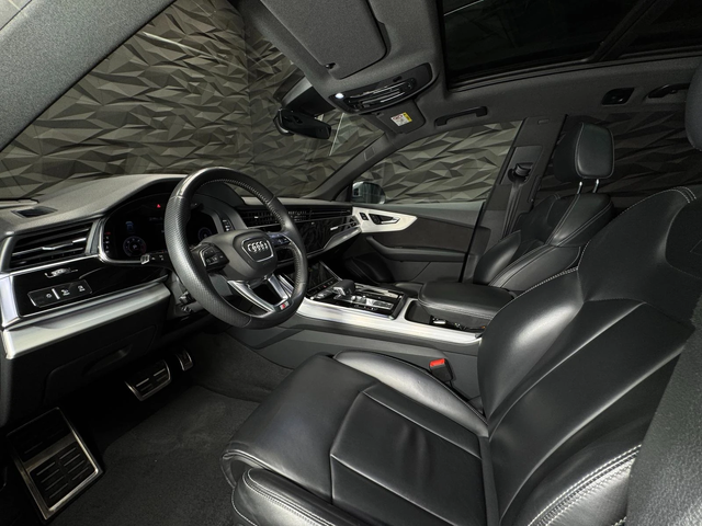 Audi Q8 50TDI Quattro S-line* Matrix* Bang&Olufsen* HuD* 3 - автомобили, коли, обяви за нови и употребявани 7