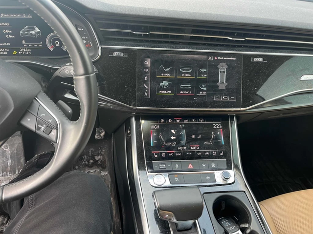 Audi Q8 * Progressiv * CARFAX * ЦЕНА ДО БГ - автомобили, коли, обяви за нови и употребявани 8