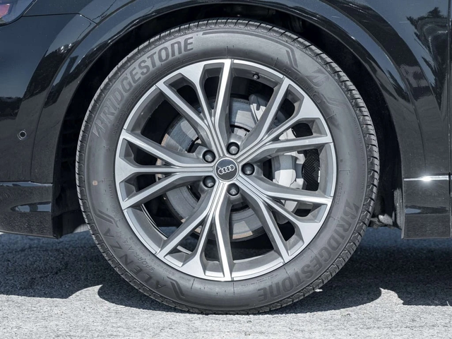 Audi Q8 * S Line quattro Prestige * CARFAX * ЦЕНА ДО БГ - автомобили, коли, обяви за нови и употребявани 3