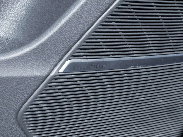 Audi Q8 * S Line quattro Prestige * CARFAX * ЦЕНА ДО БГ - автомобили, коли, обяви за нови и употребявани 6