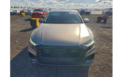 audi-q8 - 1