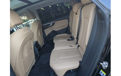 Audi Q8 - автомобили, коли, обяви за нови и употребявани 9