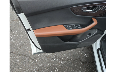 Audi Q8 Premium QUATTRO - автомобили, коли, обяви за нови и употребявани 9