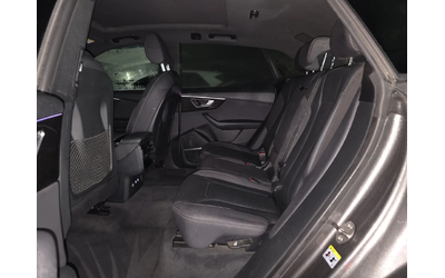 Audi Q8 Premium Plus - автомобили, коли, обяви за нови и употребявани 14