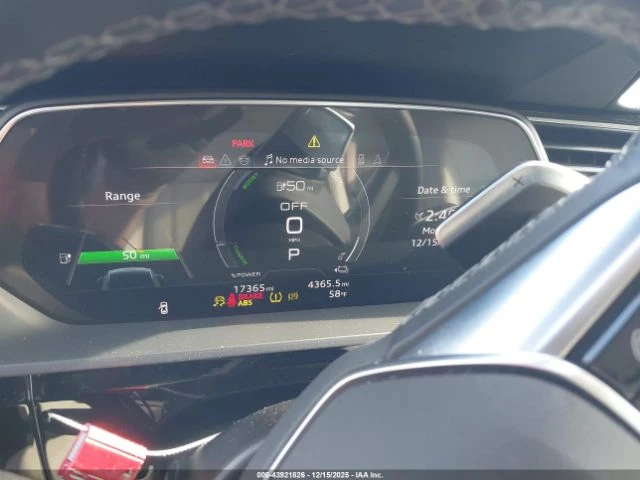 Audi Q8 E-TRON PREMIUM PLUS QUATTRO - автомобили, коли, обяви за нови и употребявани 11