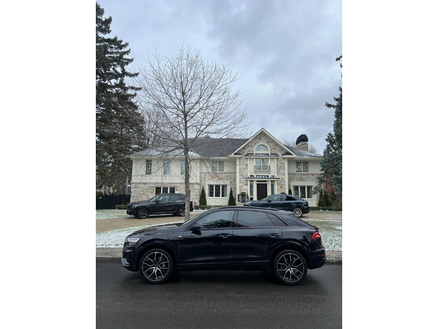 Audi Q8 Progressiv С РЕГИСТРАЦИЯ & АВТО КРЕДИТ - автомобили, коли, обяви за нови и употребявани 1