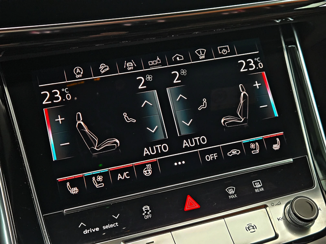 Audi Q8 SQ8/MATRIX/S-LINE/DISTR/3DCAM/ВАКУМ/PANO/ПОДГP/LIZ - автомобили, коли, обяви за нови и употребявани 11