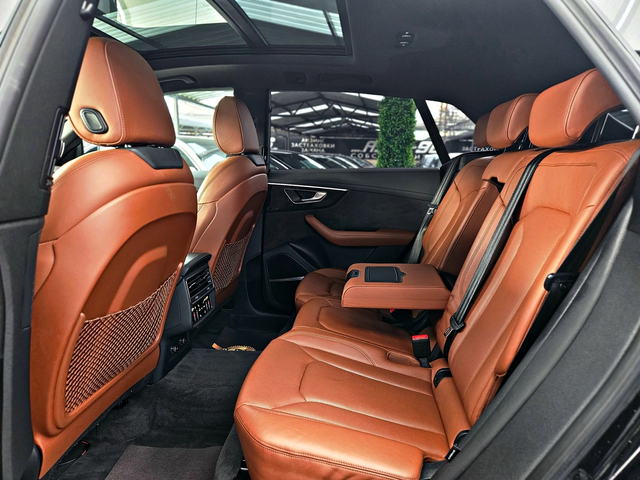 Audi Q8 SQ8/MATRIX/S-LINE/DISTR/3DCAM/ВАКУМ/PANO/ПОДГP/LIZ - автомобили, коли, обяви за нови и употребявани 15