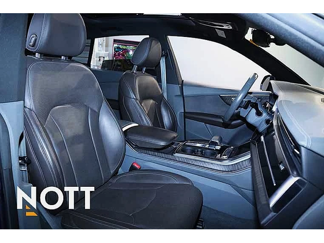 Audi Q8 TECHNIK - автомобили, коли, обяви за нови и употребявани 10