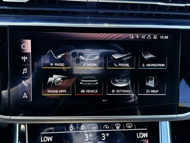 Audi Q8 QUATTRO * MATRIX * ОБДУХВАНЕ * CAMERA * CARPLAY - автомобили, коли, обяви за нови и употребявани 13