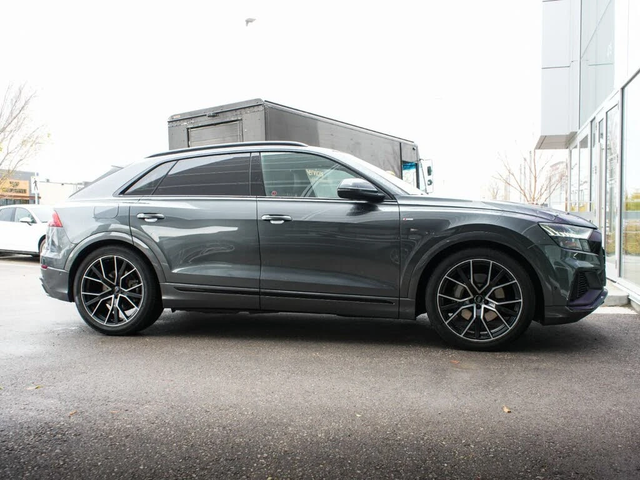 Audi Q8 QUATTRO * TECHNIK * PANO * М.ТОЧКА * ПОДГРЕВ - автомобили, коли, обяви за нови и употребявани 1