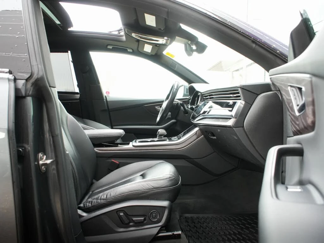 Audi Q8 QUATTRO * TECHNIK * PANO * М.ТОЧКА * ПОДГРЕВ - автомобили, коли, обяви за нови и употребявани 7