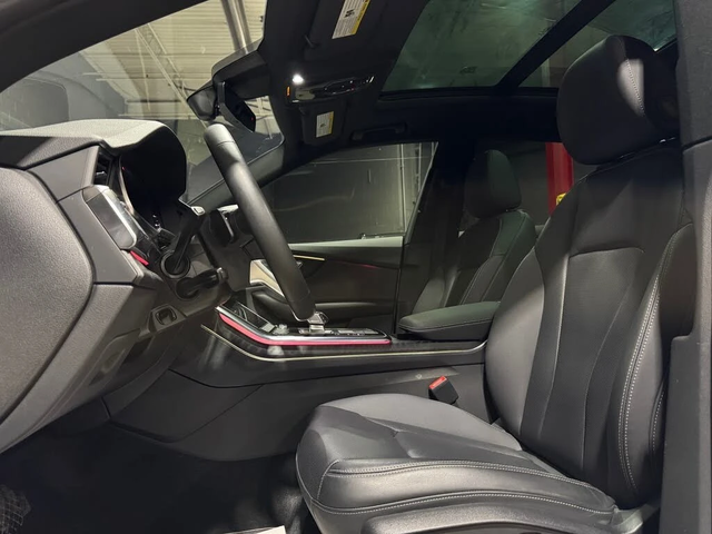 Audi Q8 Quattro* Progressiv* АвтоКредит* (ЦЕНА ДО БГ) - автомобили, коли, обяви за нови и употребявани 0