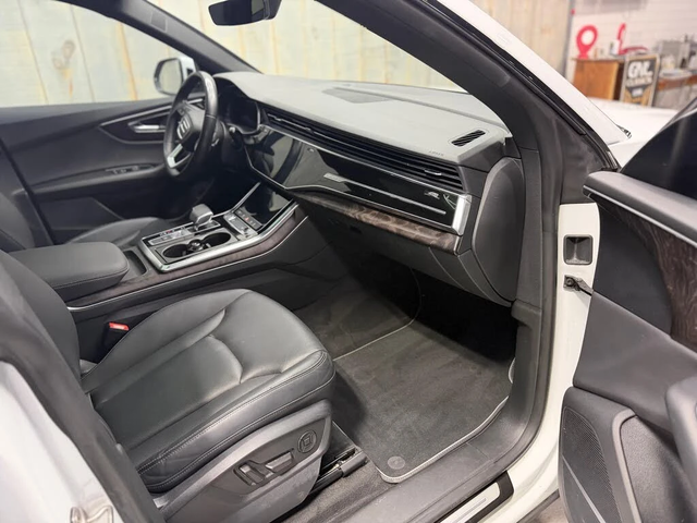 Audi Q8 Progressiv* 55 TFSI* АвтоКредит* (ЦЕНА ДО БГ) - автомобили, коли, обяви за нови и употребявани 10