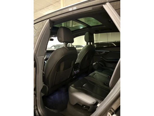 Audi Q8 * PROGRESSIV* * HeadUp* AвтоКредит* (ЦЕНА ДО БГ) - автомобили, коли, обяви за нови и употребявани 16